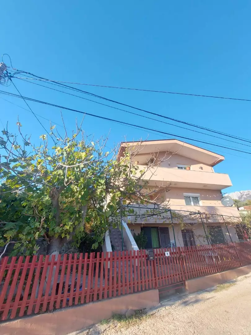 House 260m² in Montenegro, Bar. Priced at 295000€ rent photo-15