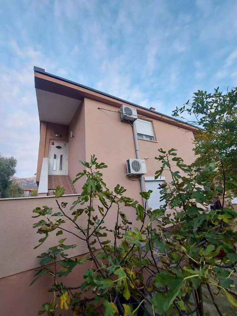 House 260m² in Montenegro, Bar. Priced at 295000€ rent photo-20