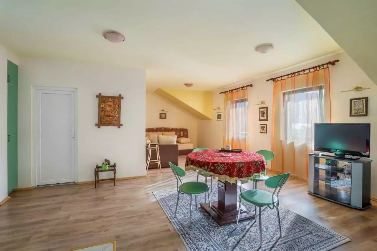 House 255m² in Montenegro, Strp. Priced at 480000€ rent photo-2