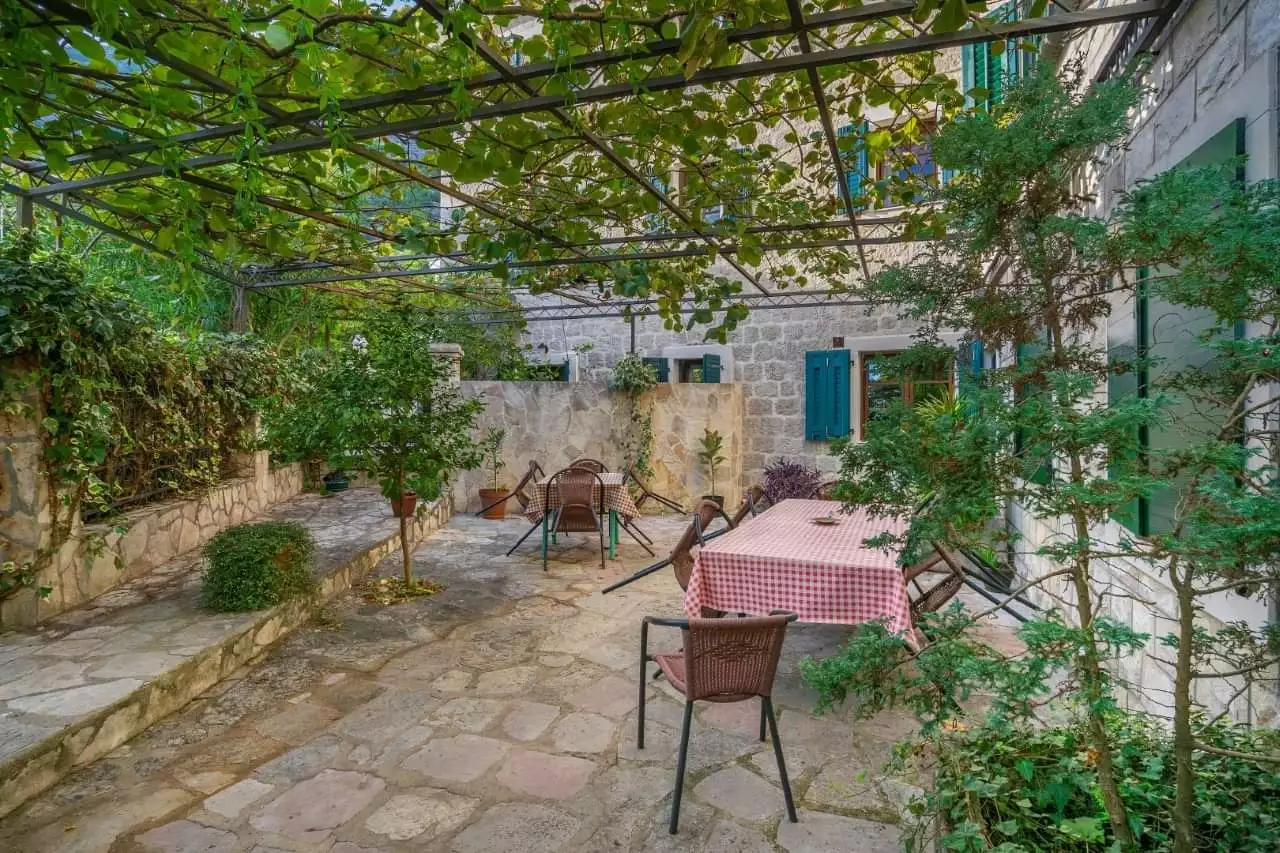 House 255m² in Montenegro, Strp. Priced at 480000€ rent photo-3