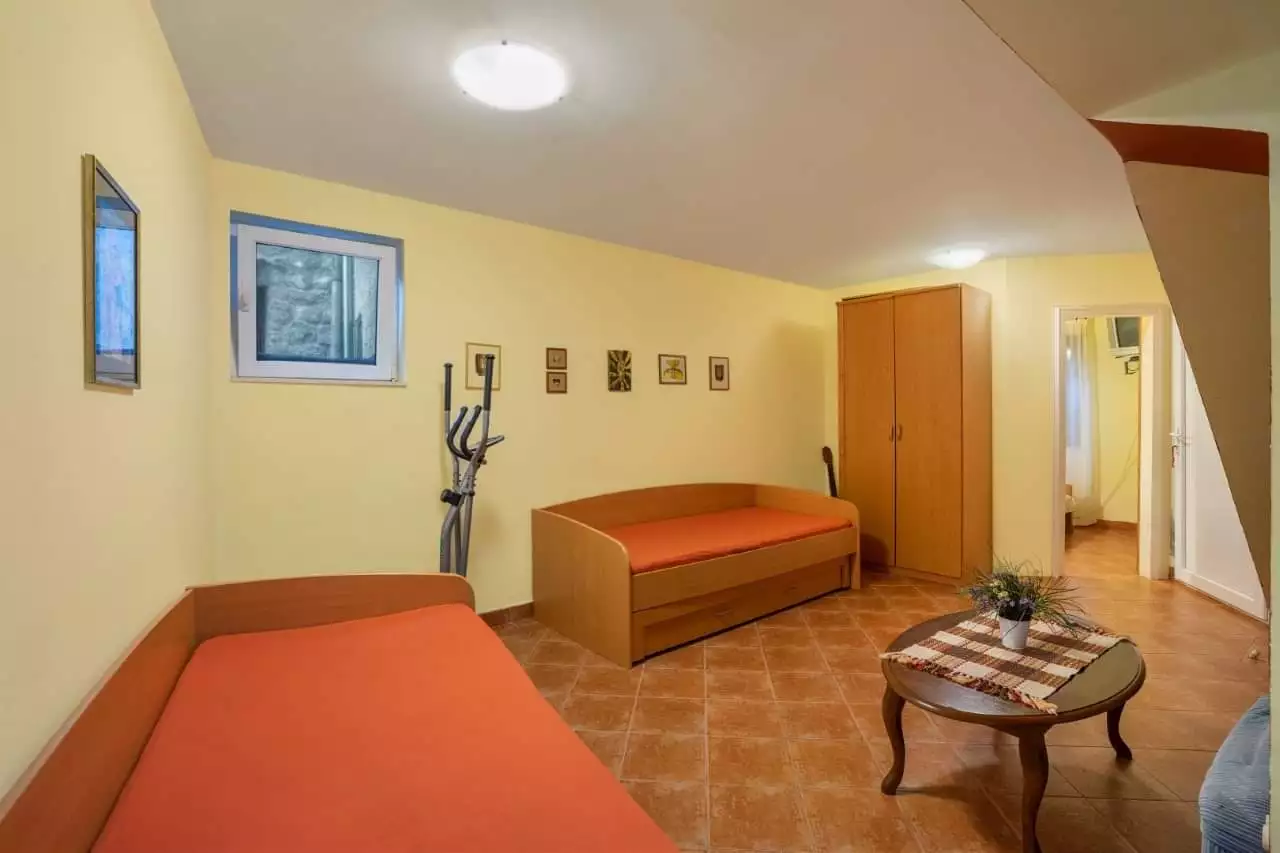 House 255m² in Montenegro, Strp. Priced at 480000€ rent photo-7