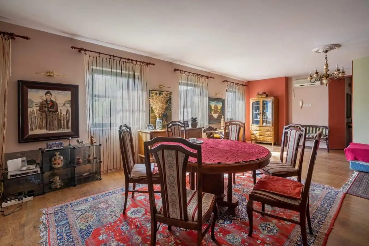 House 255m² in Montenegro, Strp. Priced at 550000€ rent photo-11