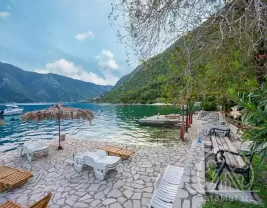 Buy in Montenegro for 480000€