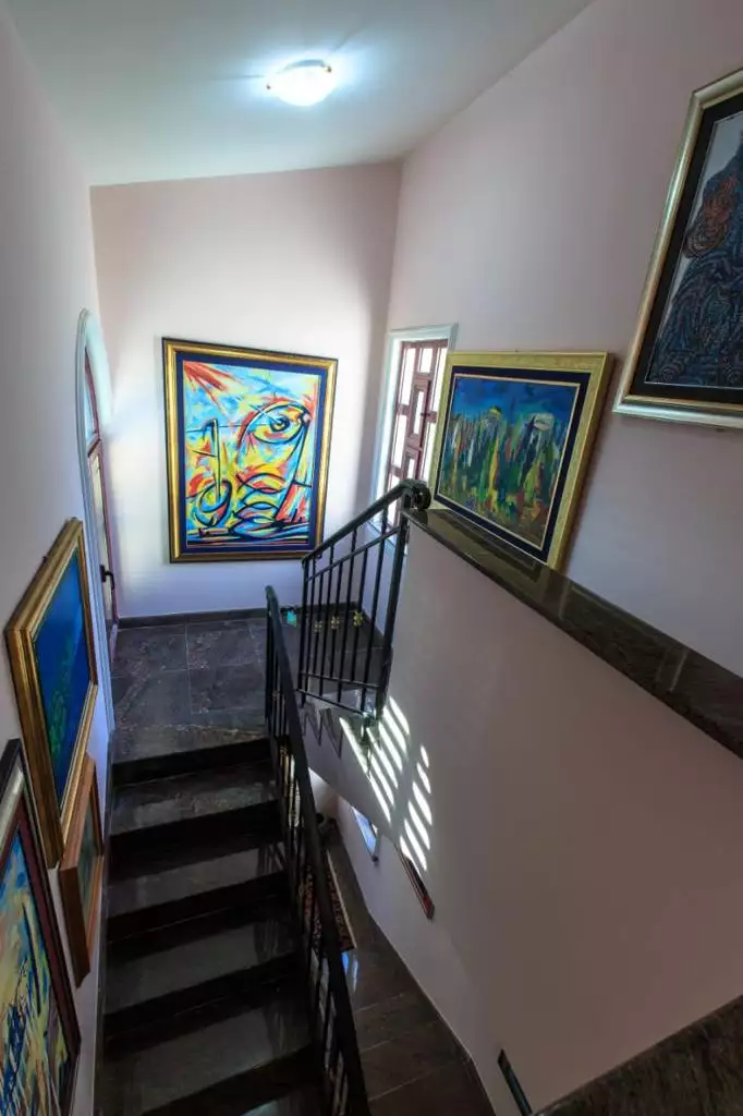 House 400m² in Montenegro, Bar. Priced at 500000€ rent photo-9