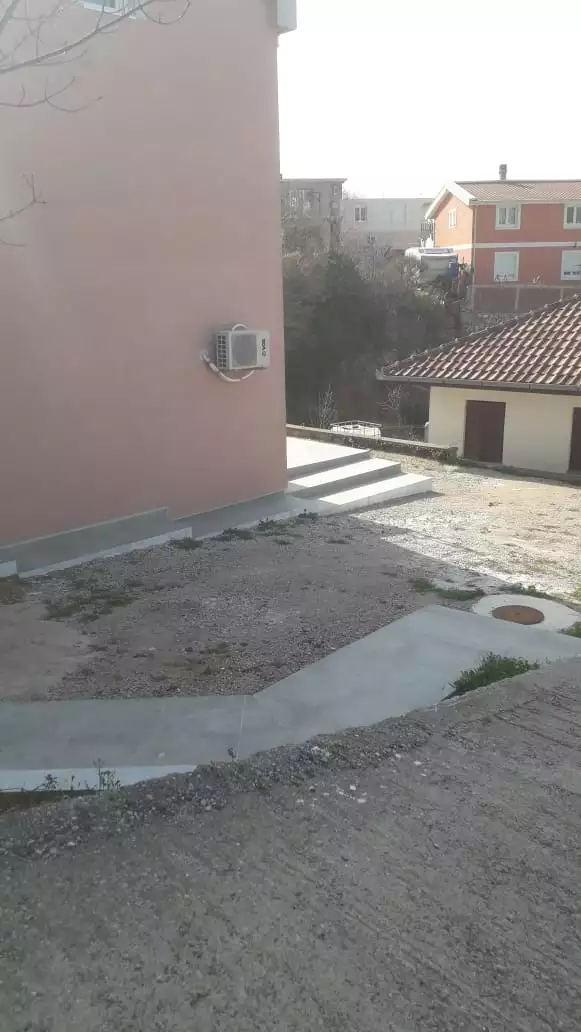 House 210m² in Montenegro, Sutomore. Priced at 195000€ rent photo-14