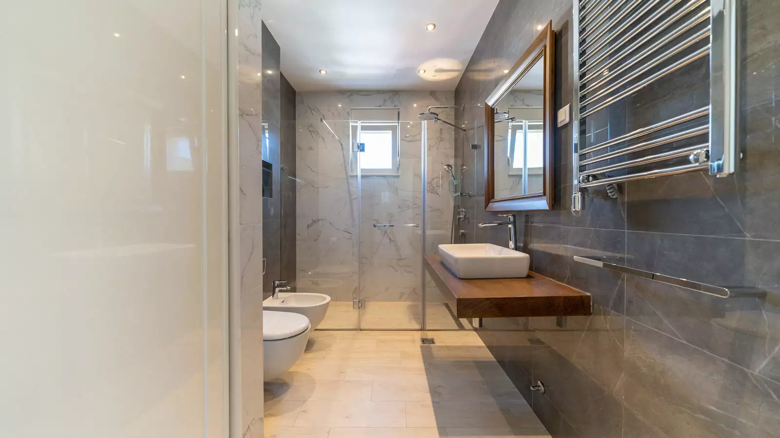 Flat 121m² in Montenegro, Budva. Priced at 450000€ rent photo-7