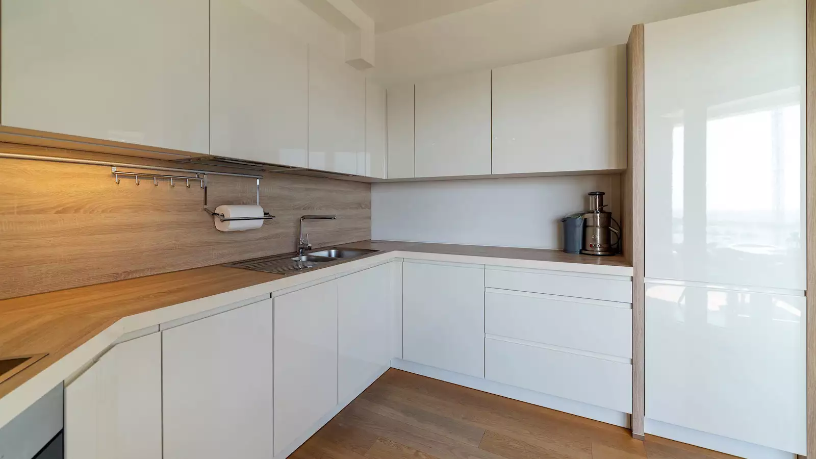 Flat 121m² in Montenegro, Budva. Priced at 450000€ rent photo-11