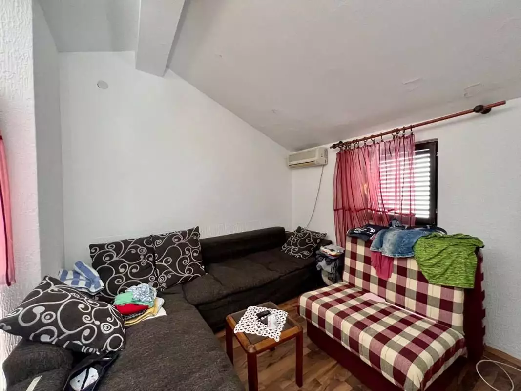 House 270m² in Montenegro, Bar. Priced at 270000€ rent photo-7