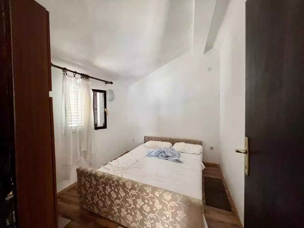 House 270m² in Montenegro, Bar. Priced at 270000€ rent photo-8