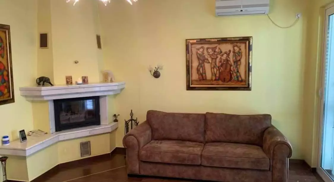House 280m² in Montenegro, Bar. Priced at 405000€ rent photo-2