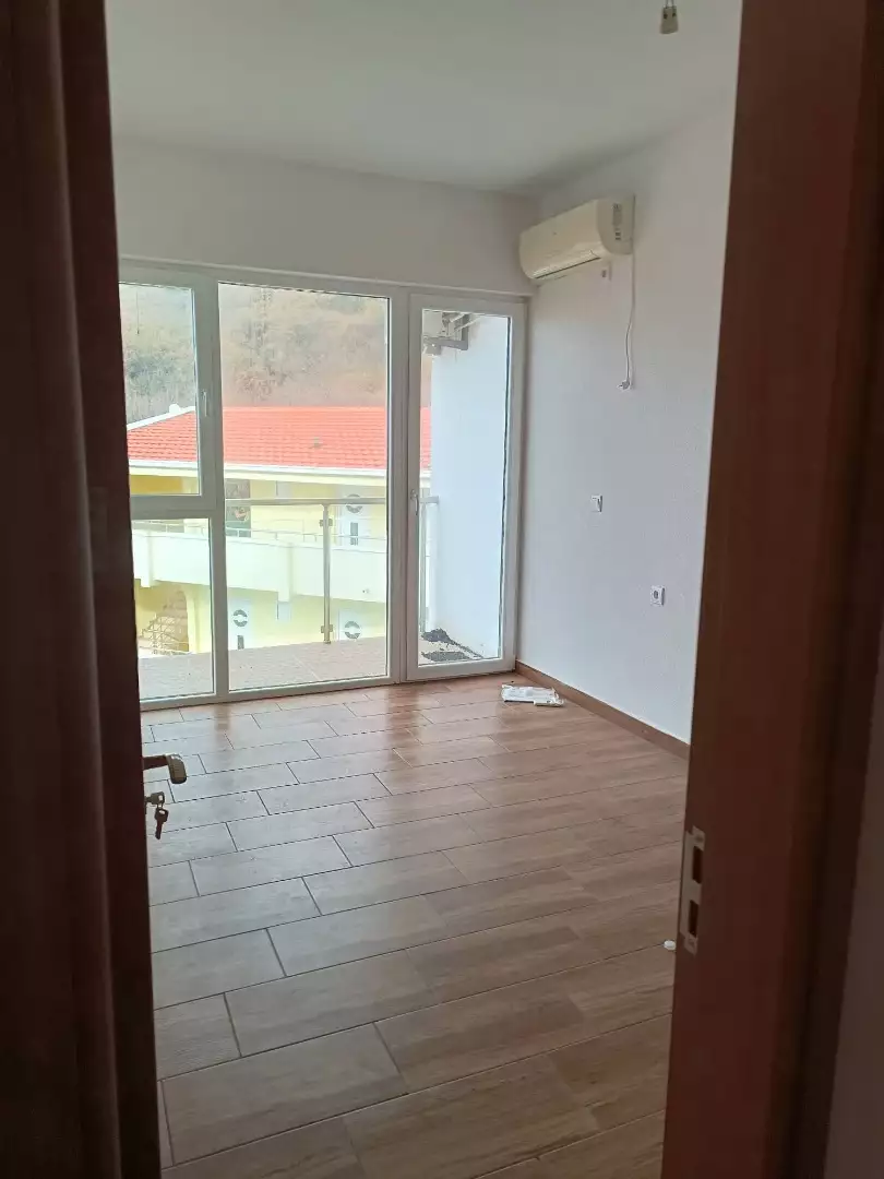 Flat 76m² in Montenegro, Sutomore. Priced at 166000€ rent photo-7