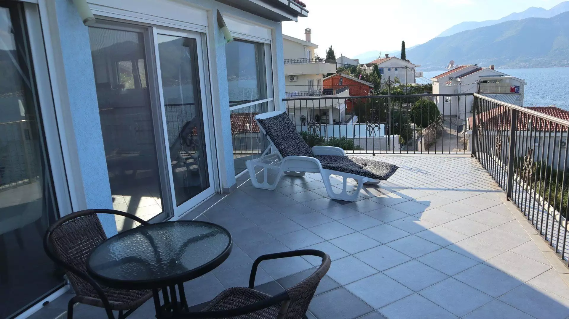 Villa 224m² in Montenegro, Krasici. Priced at 750000€ rent photo-8