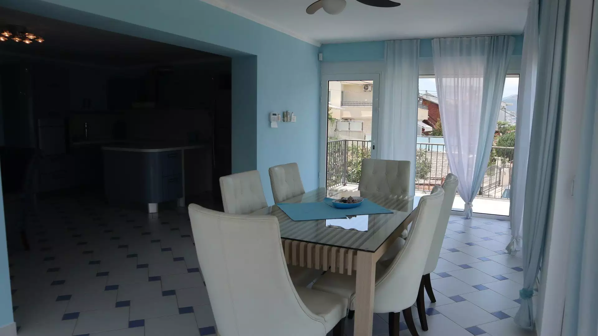 Villa 224m² in Montenegro, Krasici. Priced at 750000€ rent photo-20