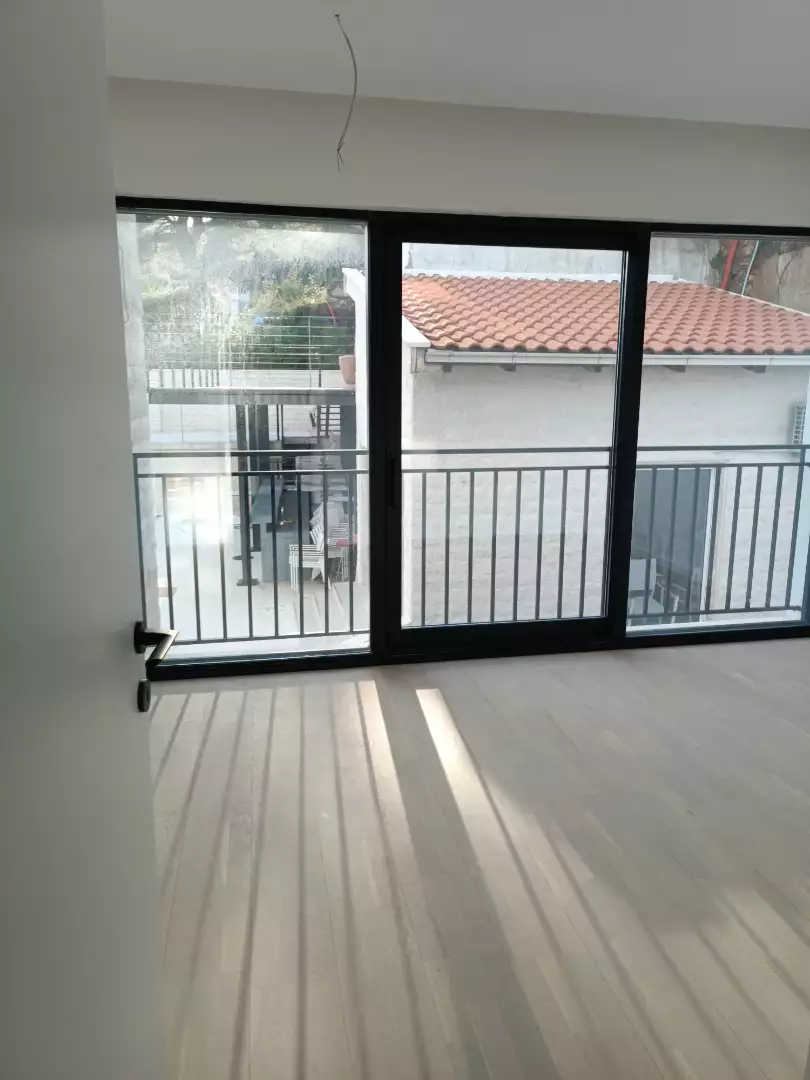 Flat 111m² in Montenegro, Budva. Priced at 483000€ rent photo-7