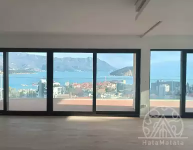 Buy in Montenegro for 483000€