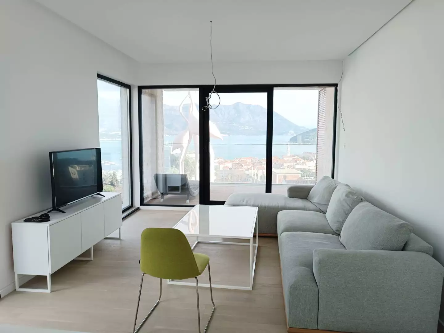 Flat 63m² in Montenegro, Budva. Priced at 275007€ rent photo-2