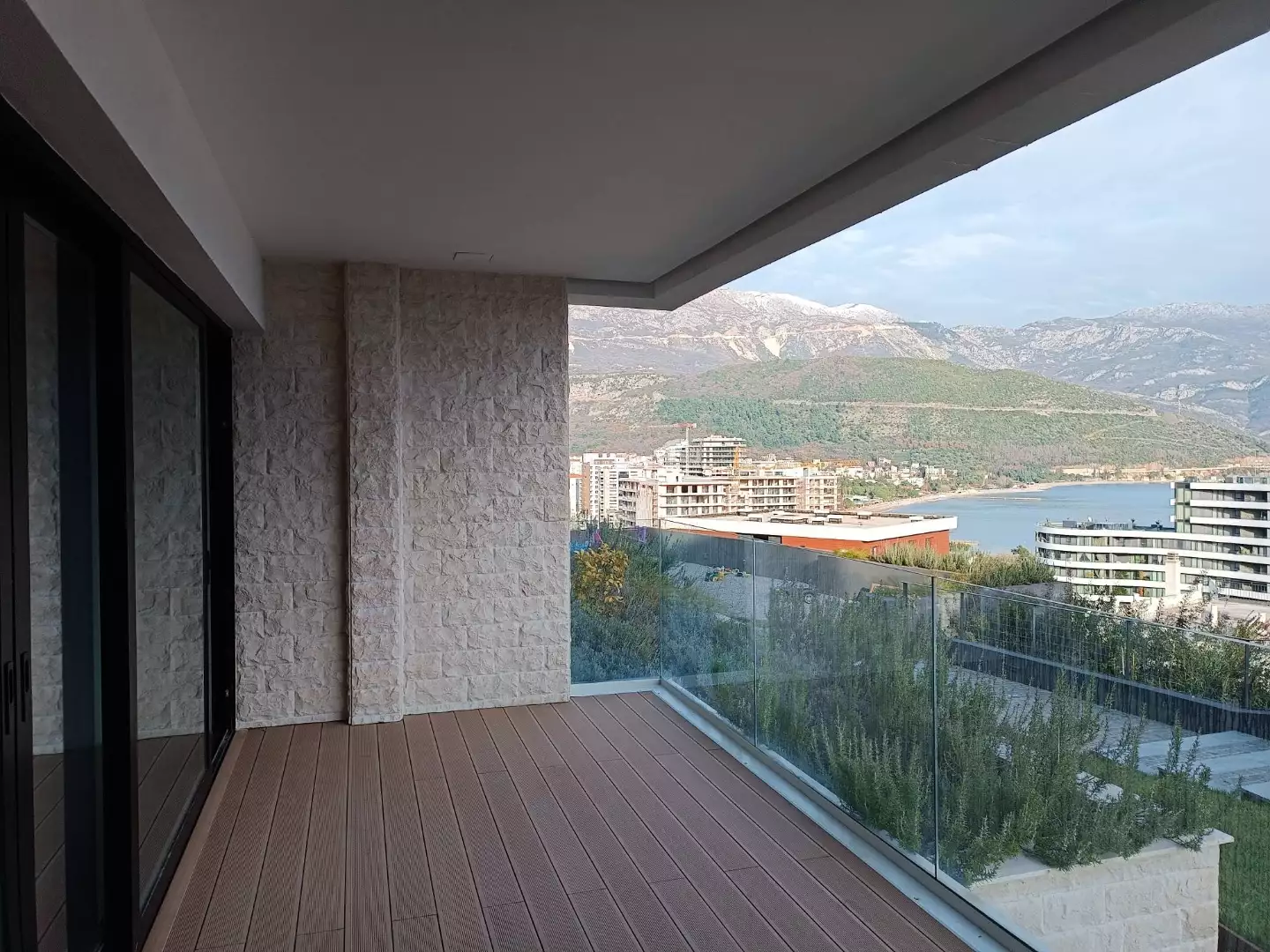 Flat 60m² in Montenegro, Budva. Priced at 264393€ rent photo-3