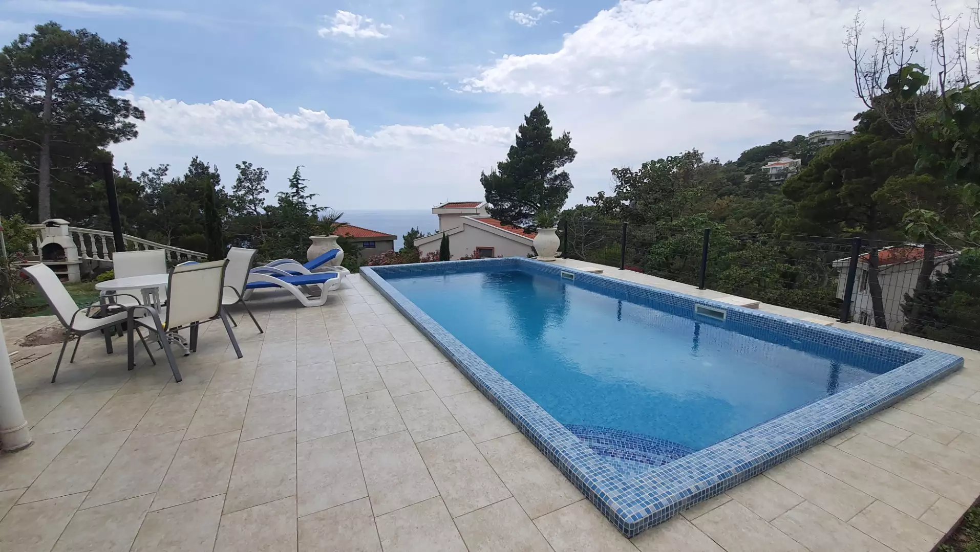 Villa 307m² in Montenegro, Bar. Priced at 650000€ rent photo-5