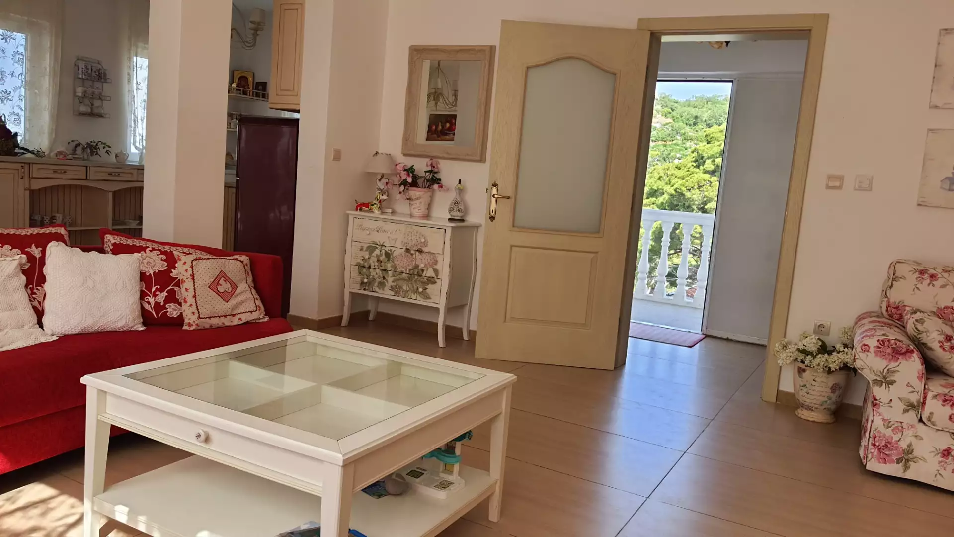 Villa 307m² in Montenegro, Bar. Priced at 650000€ rent photo-9