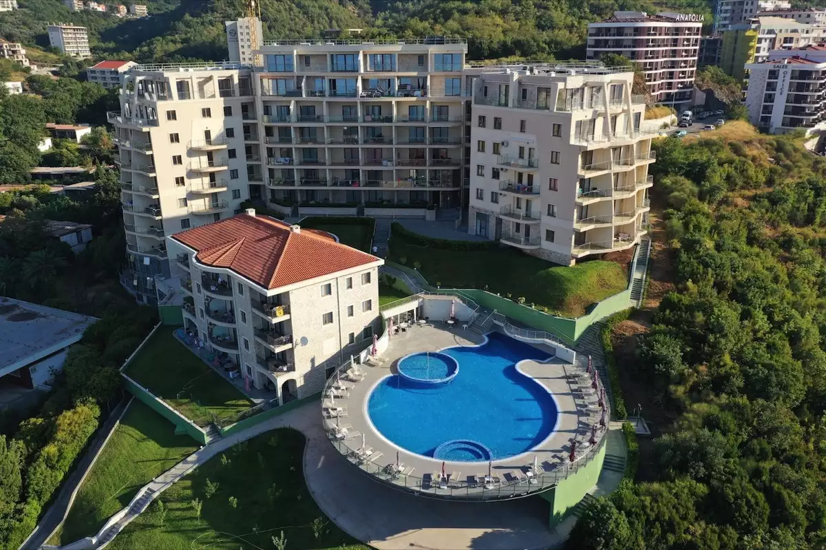 Flat 51m² in Montenegro, Becici. Priced at 160000€ rent photo-17