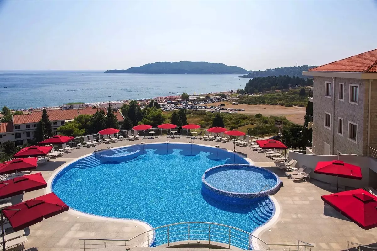 Flat 51m² in Montenegro, Becici. Priced at 160000€ rent photo-20