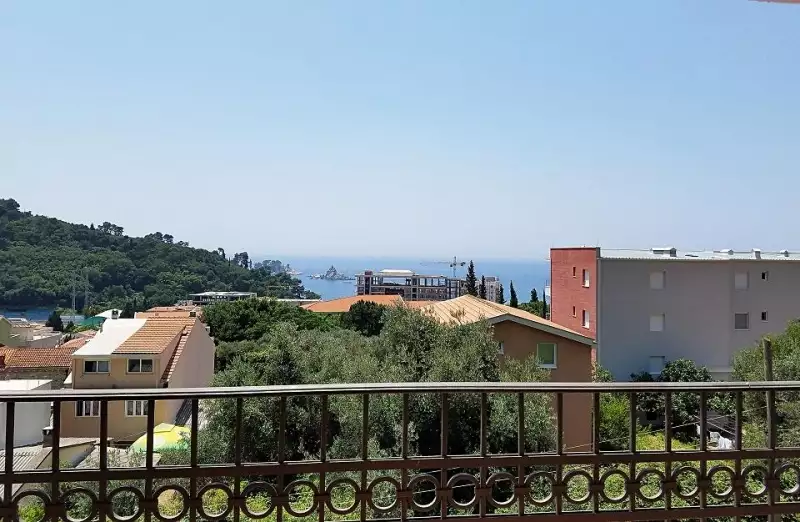 Hotels 500m² in Montenegro, Petrovac. Priced at 790000€ rent photo-8