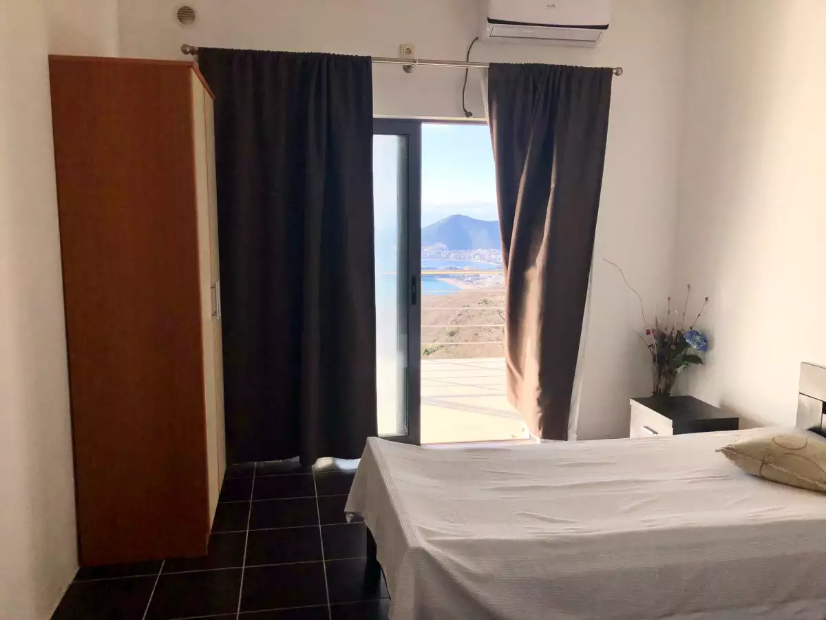 Villa 190m² in Montenegro, Budva. Priced at 400000€ rent photo-8