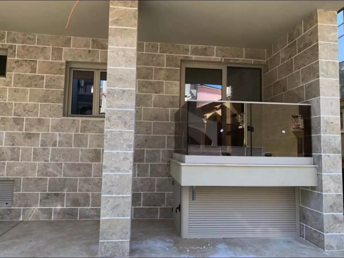 Flat 190m² in Montenegro, Budva. Priced at 670000€ rent photo-12
