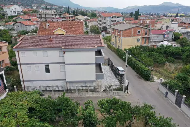 Hotels 384m² in Montenegro, Bar. Priced at 350000€ rent photo-9