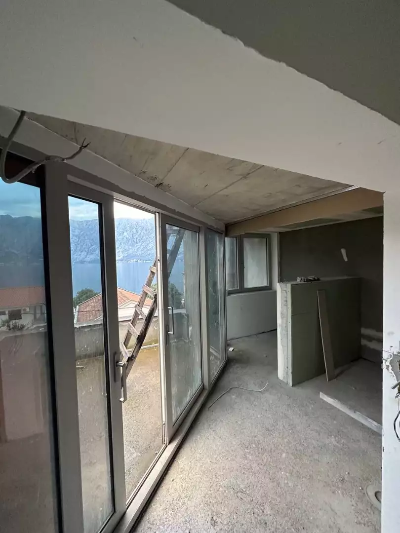 House 516m² in Montenegro, Prcanj. Priced at 800000€ rent photo-6
