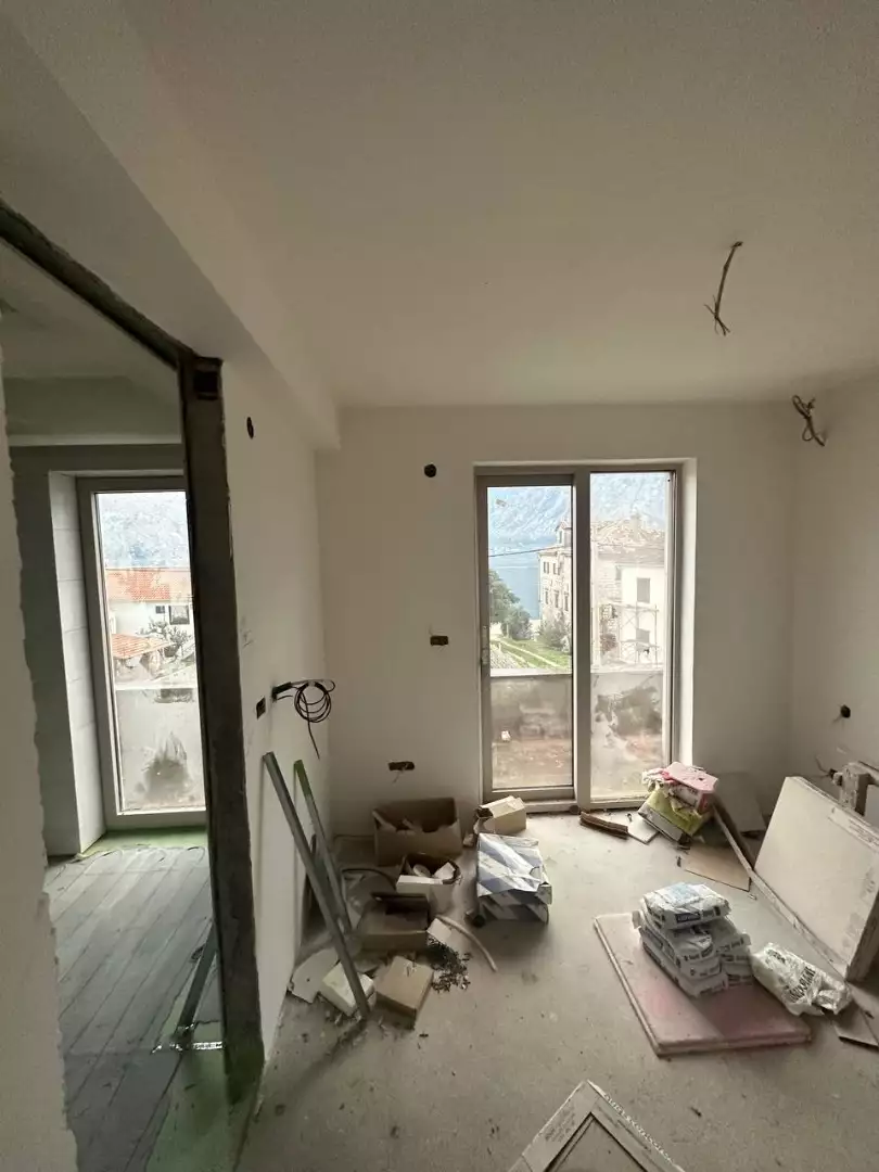 House 516m² in Montenegro, Prcanj. Priced at 800000€ rent photo-12