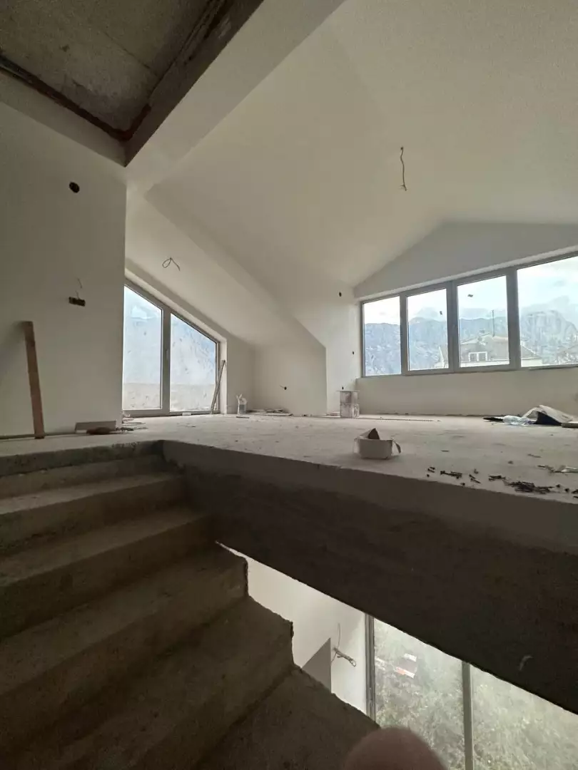 House 516m² in Montenegro, Prcanj. Priced at 800000€ rent photo-17