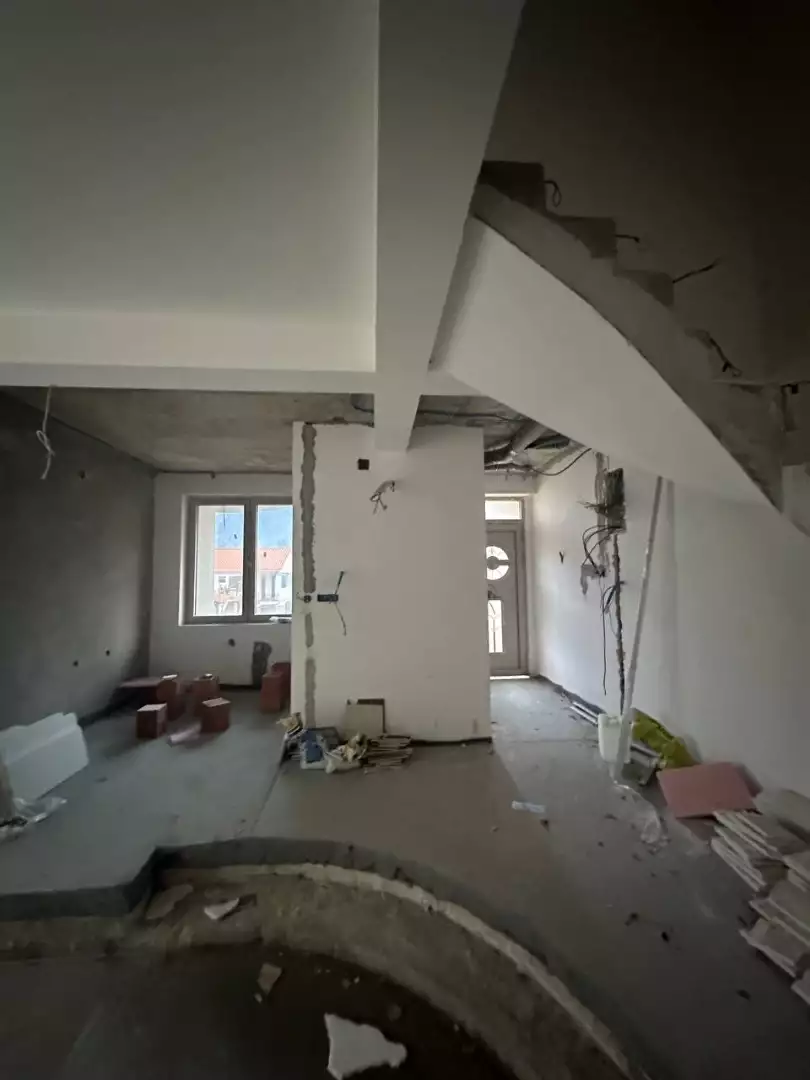 House 516m² in Montenegro, Prcanj. Priced at 800000€ rent photo-24