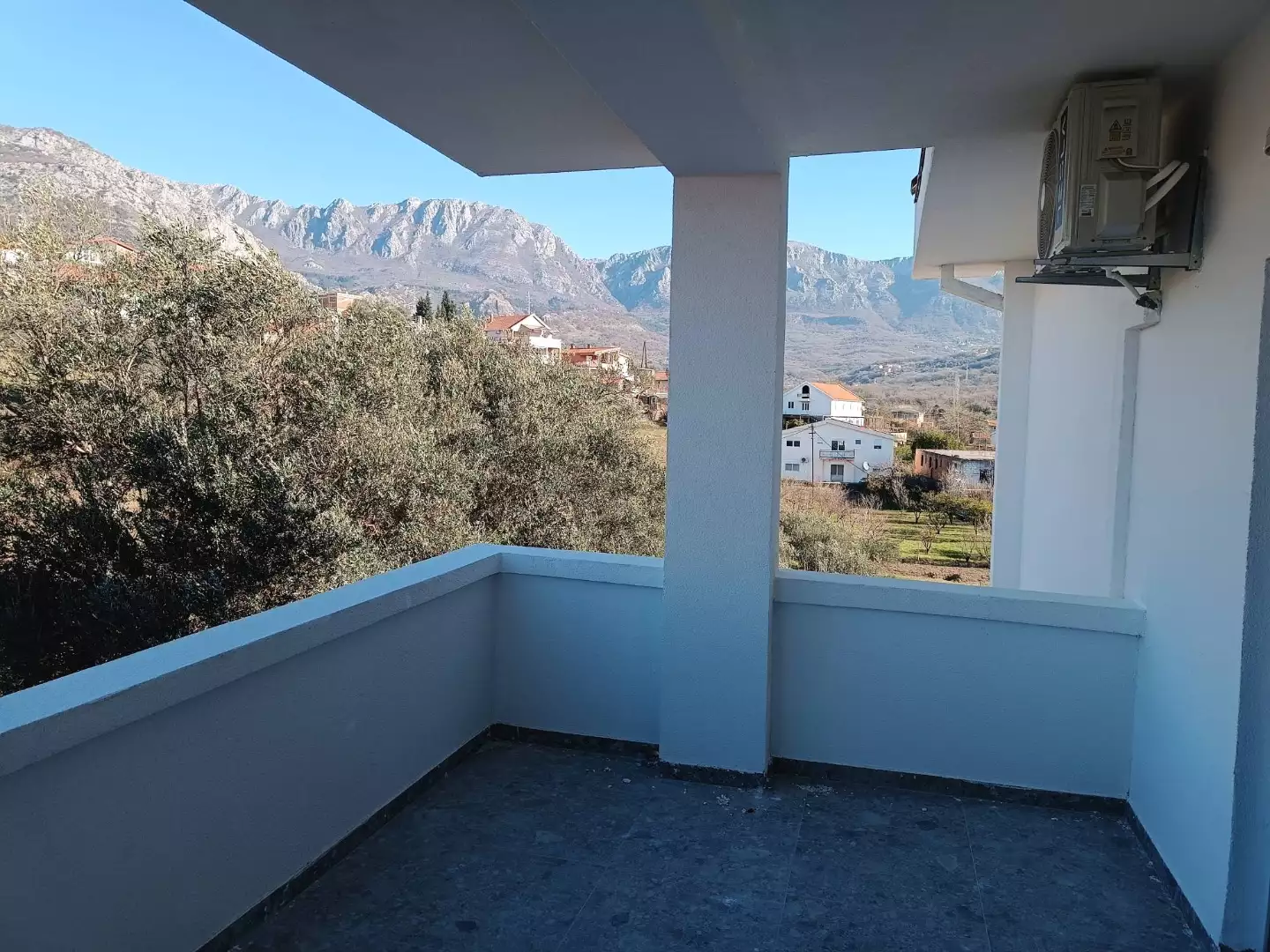 Flat 82m² in Montenegro, Bar. Priced at 114000€ rent photo-10