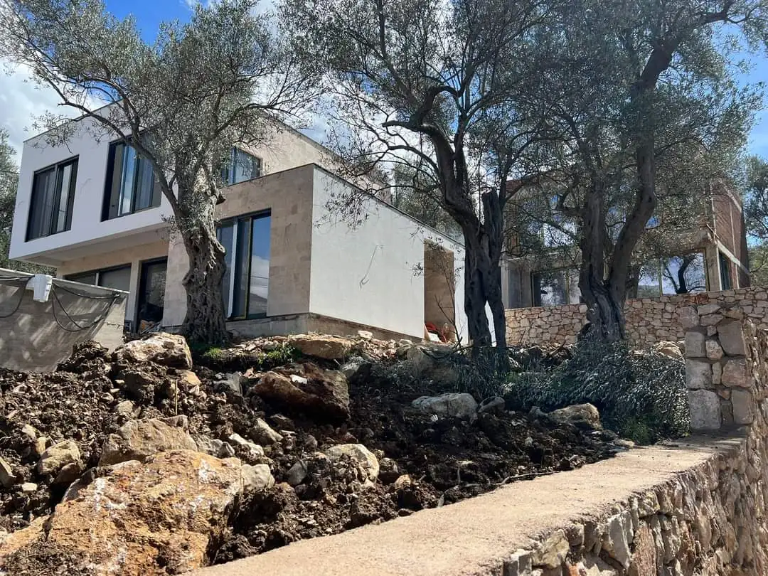 Villa 183m² in Montenegro, Bar. Priced at 330000€ rent photo-1