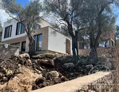 Buy in Montenegro for 330000€