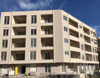 Buy in Montenegro for 230000€