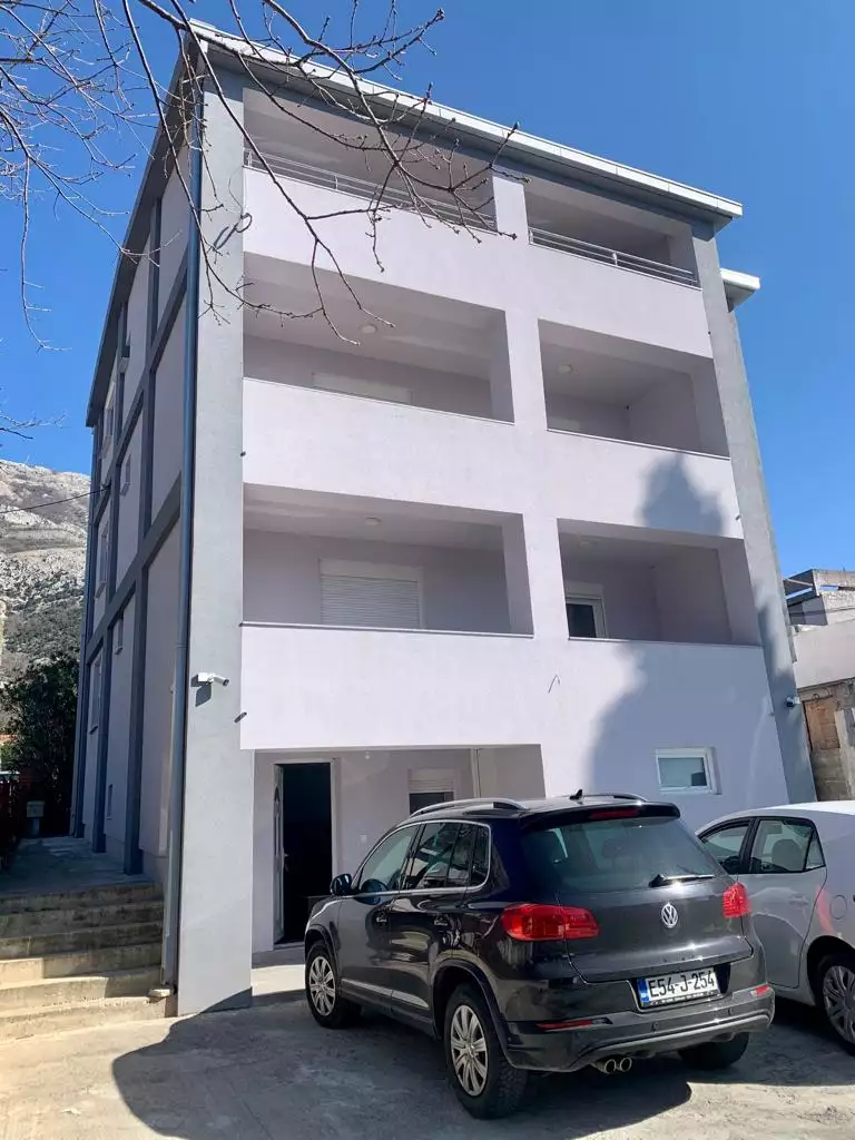 Hotels 350m² in Montenegro, Sutomore. Priced at 390000€ rent photo-2