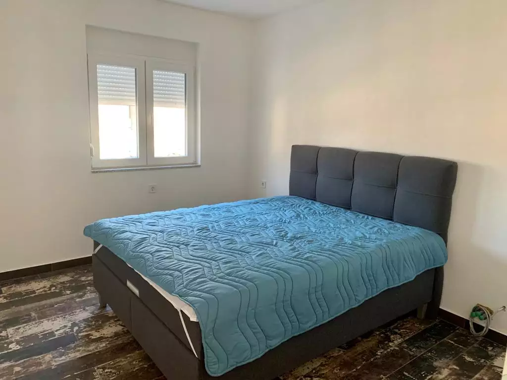 Hotels 350m² in Montenegro, Sutomore. Priced at 390000€ rent photo-3
