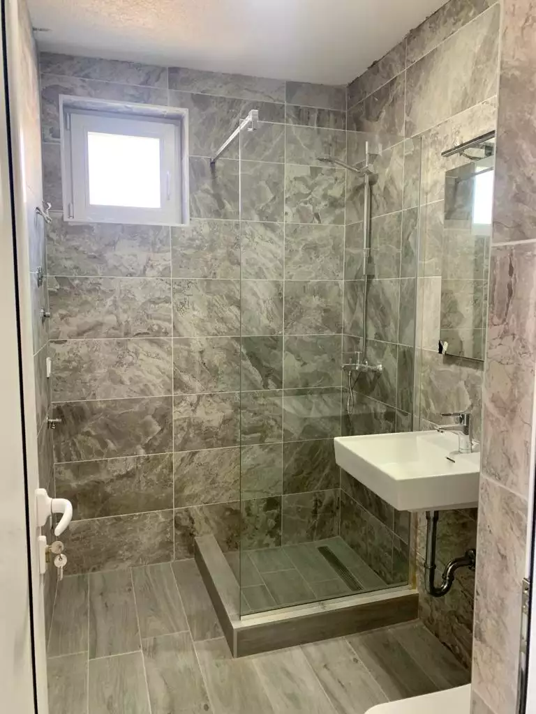 Hotels 350m² in Montenegro, Sutomore. Priced at 390000€ rent photo-15
