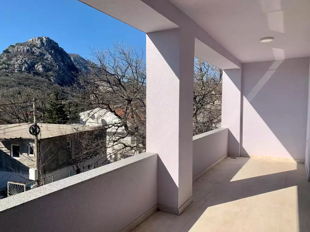 Hotels 350m² in Montenegro, Sutomore. Priced at 390000€ rent photo-17