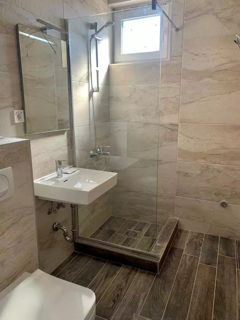 Hotels 350m² in Montenegro, Sutomore. Priced at 390000€ rent photo-22