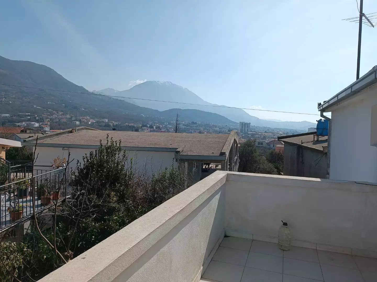 House 160m² in Montenegro, Bar. Priced at 190000€ rent photo-4