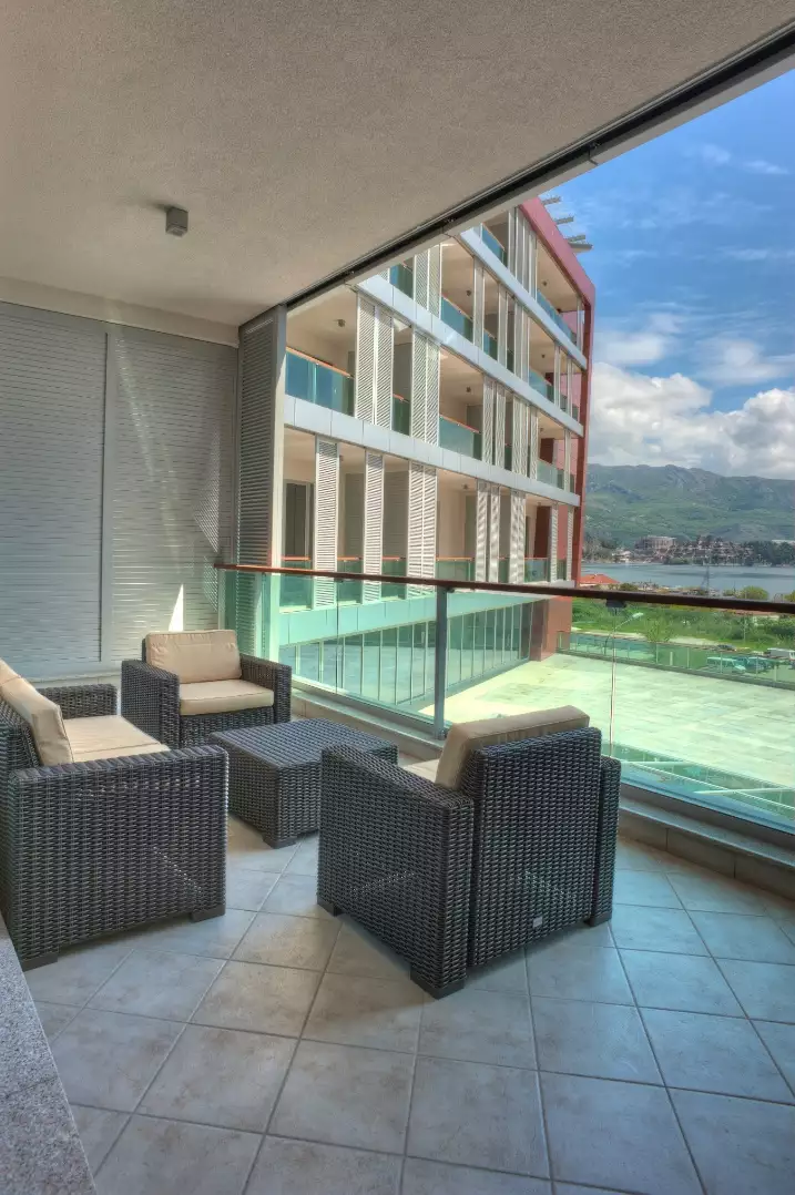 Flat 112m² in Montenegro, Budva. Priced at 369000€ rent photo-1