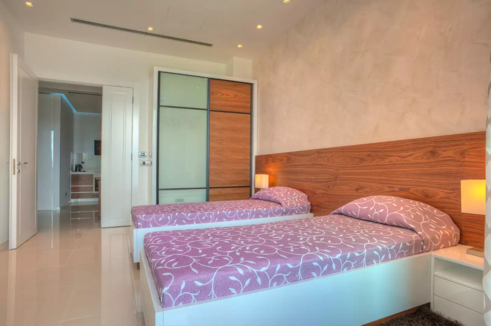 Flat 112m² in Montenegro, Budva. Priced at 369000€ rent photo-9