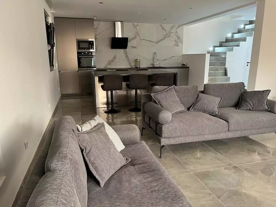 House 187m² in Montenegro, Bar. Priced at 330000€ rent photo-8