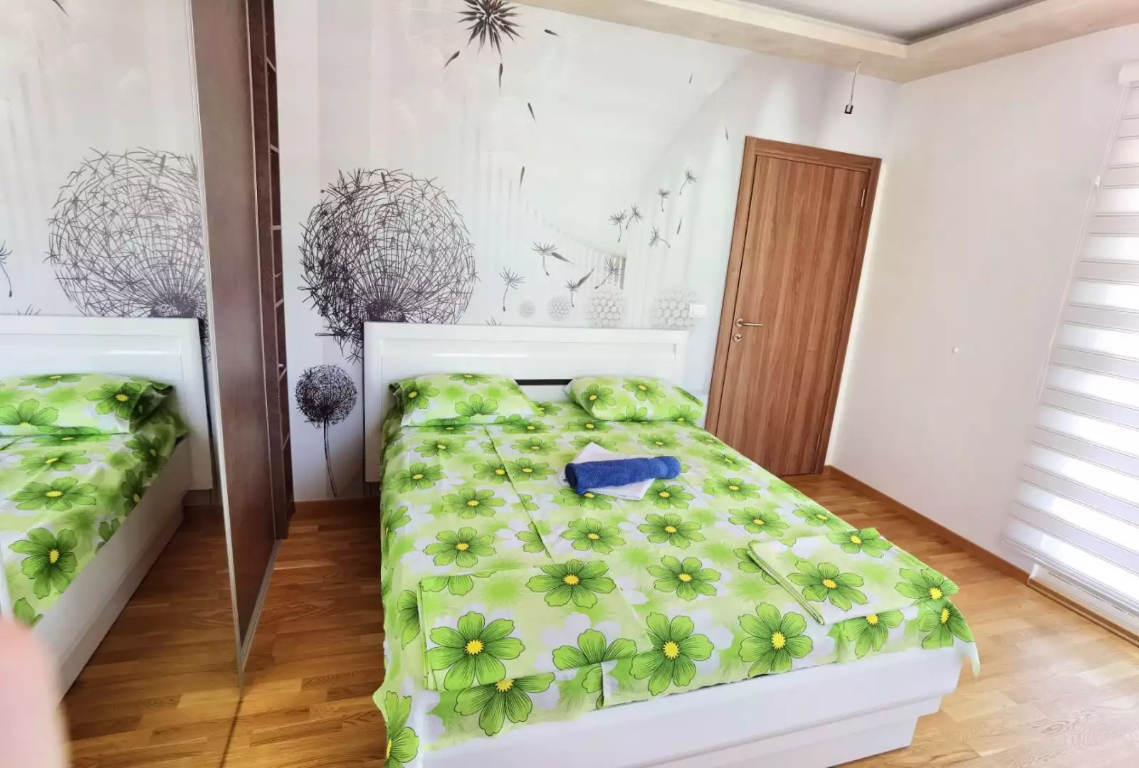 Flat 76m² in Montenegro, Dobrota. Priced at 220000€ rent photo-3
