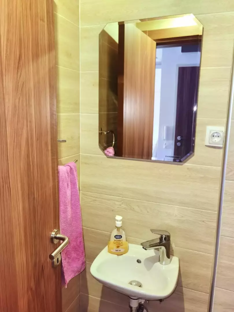 Flat 76m² in Montenegro, Dobrota. Priced at 220000€ rent photo-5