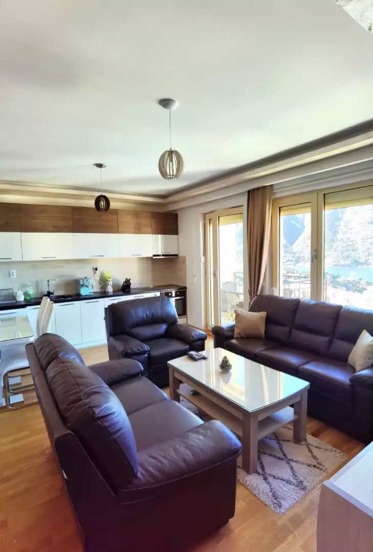 Flat 76m² in Montenegro, Dobrota. Priced at 220000€ rent photo-6