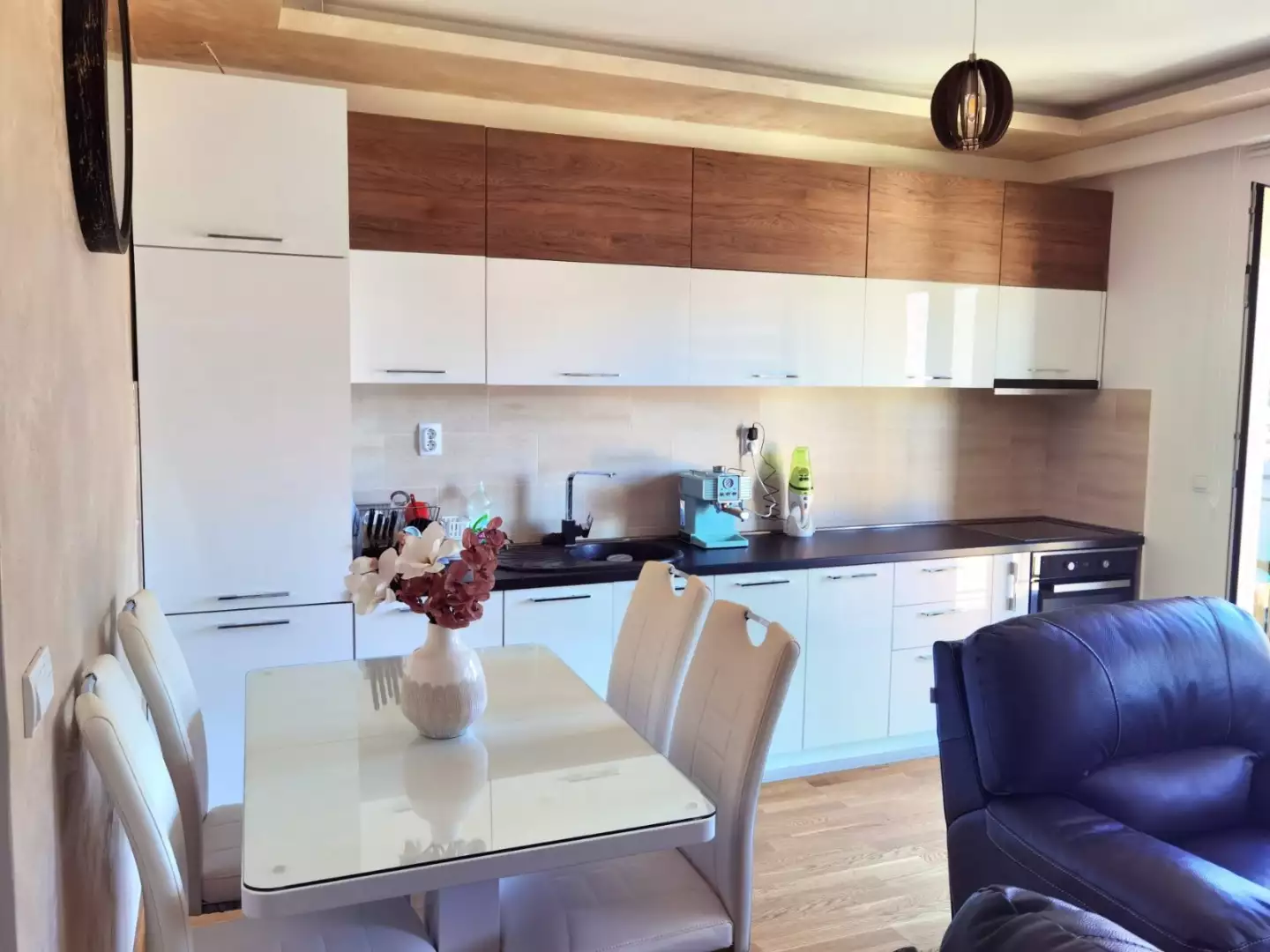Flat 76m² in Montenegro, Dobrota. Priced at 220000€ rent photo-11